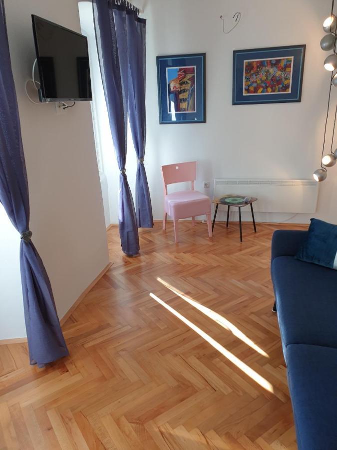 Apartman P-E Póla Kültér fotó